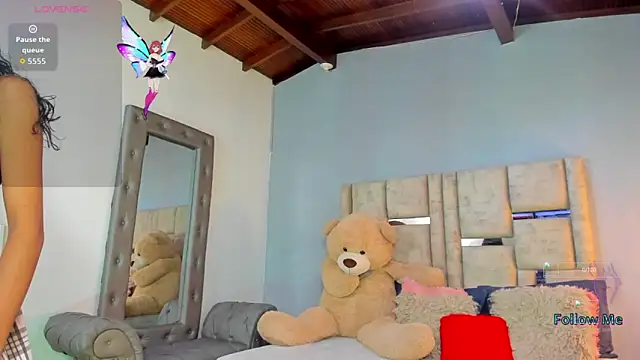 AshleyHill2 online show from 09-18-25, 03:30