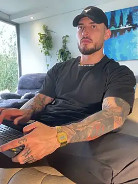 DimitriSullivan  online show from 03-12-26, 01:28