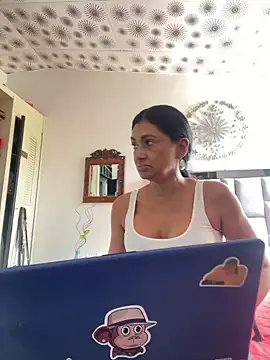 danielax50 online show from 03-05-25, 08:00