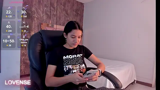 SKYLERWHIITEE online show from 02-05-25, 02:40