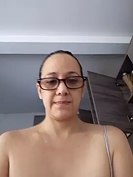 nicolle milf1978 online show from 07-28-26, 01:10