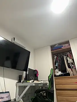 Pollitotex22cm online show from 02-18-26, 04:14