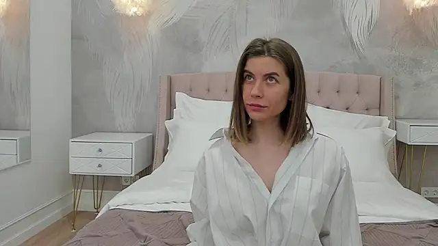 Snapshot of VikkiStorm chatting on 01-23-25, 07:00 VikkiStorm online show from 01-23-25, 07:00