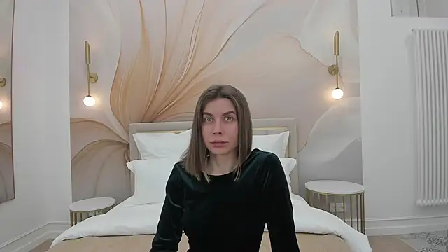 Snapshot of VikkiStorm chatting on 01-25-25, 03:30 VikkiStorm online show from 01-25-25, 03:30