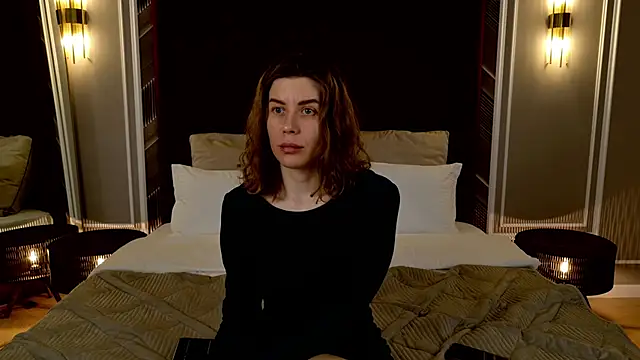 Snapshot of VikkiStorm chatting on 03-19-25, 06:14 VikkiStorm online show from 03-19-25, 06:14
