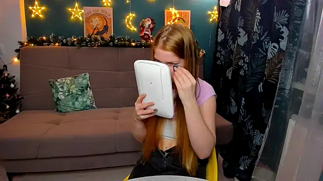 Snapshot of Xloe_Queen chatting on 12-09-24, 03:00 Xloe Queen online show from 12-09-24, 03:00