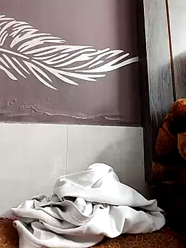 Snapshot of shalini_fire chatting on 03-01-25, 06:11 shalini fire online show from 03-01-25, 06:11