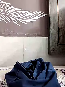 Snapshot of shalini_fire chatting on 03-09-25, 09:13 shalini fire online show from 03-09-25, 09:13