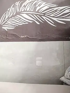 Snapshot of shalini_fire chatting on 10-14-25, 05:14 shalini fire online show from 10-14-25, 05:14