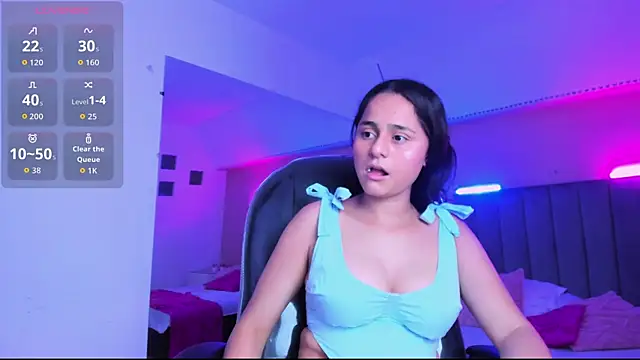 Giselle Roldan online show from 07-16-26, 01:44