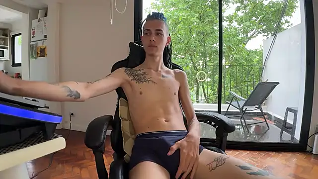 Den BlueXx online show from 11-07-25, 04:51