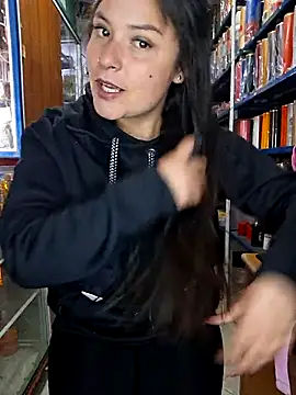 nidia2026 online show from 06-15-26, 03:14