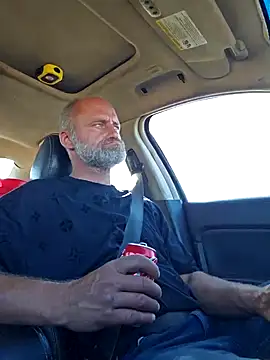 Snapshot of DatingProfile_USA_43_str8 chatting on 12-05-24, 06:00 DatingProfile USA 43 str8 online show from 12-05-24, 06:00