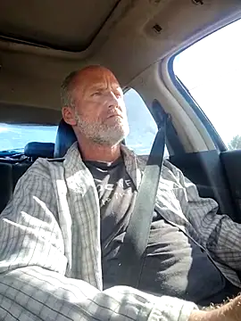 Snapshot of DatingProfile_USA_43_str8 chatting on 02-19-25, 10:20 DatingProfile USA 43 str8 online show from 02-19-25, 10:20