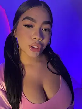 AllissonJames online show from 04-16-26, 01:45