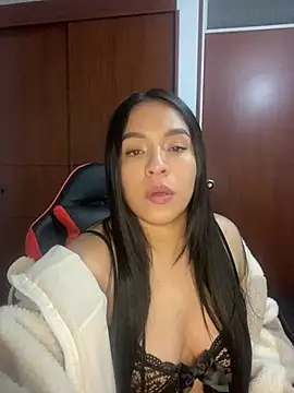 Alice taylor1  online show from 01-08-25, 02:57