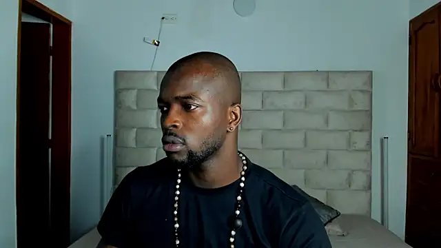 Dylan Taylor online show from 03-09-26, 03:32