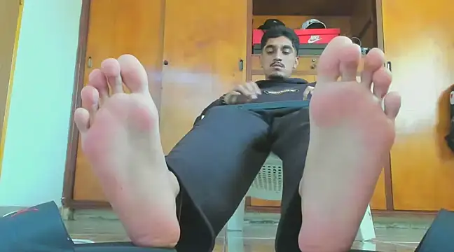 Snapshot of latin_bbc chatting on 01-13-25, 01:06 latin bbc online show from 01-13-25, 01:06