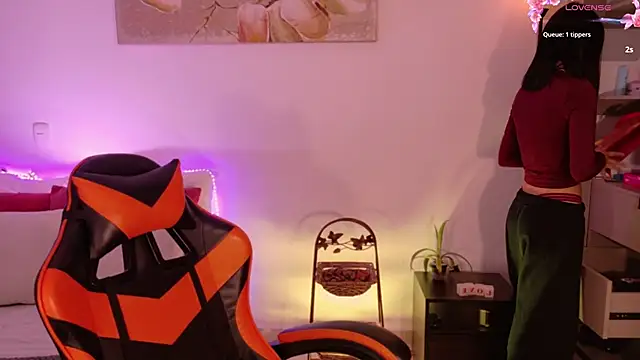 AnabelWolf online show from 03-08-26, 12:53