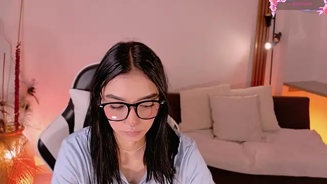 AnabelWolf online show from 03-27-26, 01:44