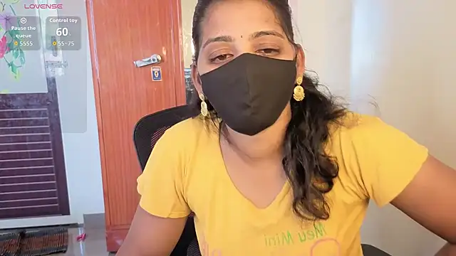 Tamil Shalini Lustyy online show from 04-12-26, 09:36