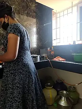 Tamil Shalini Lustyy online show from 04-18-26, 03:54