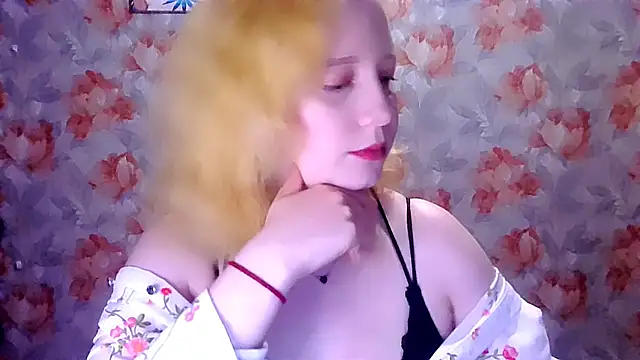 MelxMellie online show from 05-14-26, 04:47