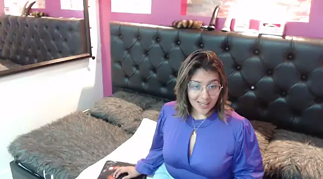 Snapshot of Pandoracherry chatting on 12-21-24, 01:36 Pandoracherry online show from 12-21-24, 01:36