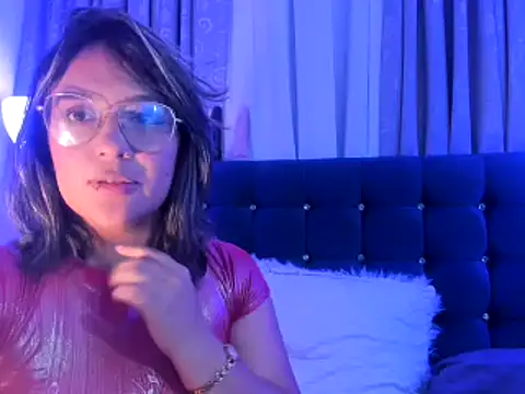 Snapshot of Pandoracherry chatting on 01-10-25, 05:26 Pandoracherry online show from 01-10-25, 05:26