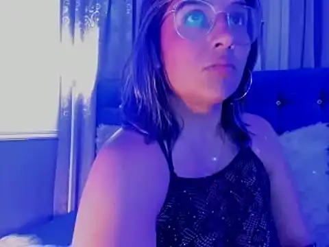 Snapshot of Pandoracherry chatting on 01-15-25, 03:22 Pandoracherry online show from 01-15-25, 03:22