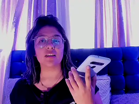 Snapshot of Pandoracherry chatting on 01-15-25, 03:29 Pandoracherry online show from 01-15-25, 03:29