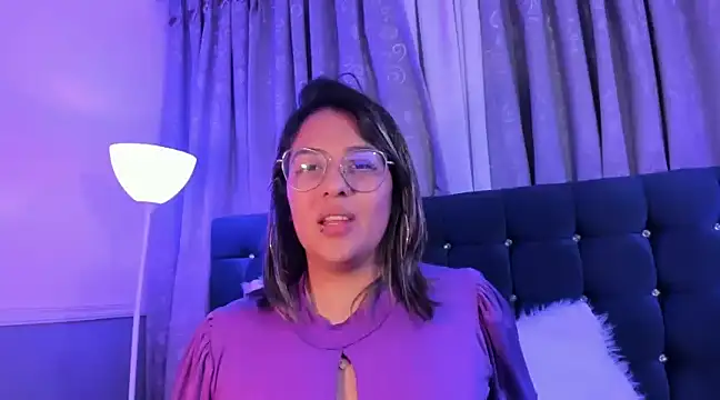 Snapshot of Pandoracherry chatting on 02-05-25, 06:24 Pandoracherry online show from 02-05-25, 06:24