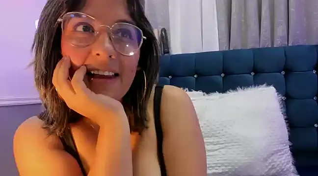 Snapshot of Pandoracherry chatting on 02-12-25, 06:08 Pandoracherry online show from 02-12-25, 06:08