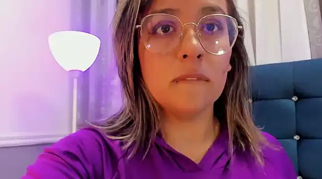 Snapshot of Pandoracherry chatting on 02-28-25, 11:47 Pandoracherry online show from 02-28-25, 11:47