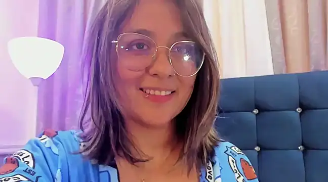 Snapshot of Pandoracherry chatting on 02-28-25, 02:53 Pandoracherry online show from 02-28-25, 02:53