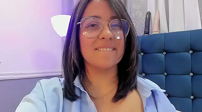 Snapshot of Pandoracherry chatting on 03-02-25, 06:27 Pandoracherry online show from 03-02-25, 06:27