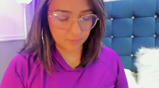 Snapshot of Pandoracherry chatting on 03-08-25, 05:49 Pandoracherry online show from 03-08-25, 05:49