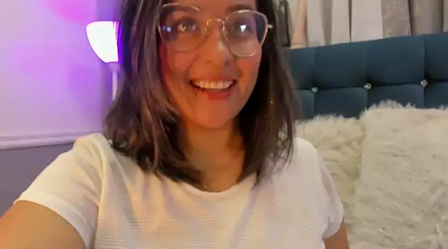 Snapshot of Pandoracherry chatting on 03-10-25, 03:01 Pandoracherry online show from 03-10-25, 03:01