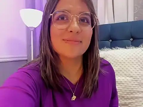 Snapshot of Pandoracherry chatting on 03-22-25, 10:06 Pandoracherry online show from 03-22-25, 10:06