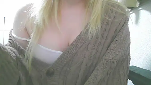 Remi official online show from 12-16-25, 10:20