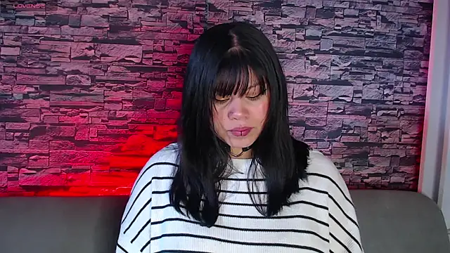 Snapshot of sofi_bronw chatting on 03-15-25, 02:34 sofi bronw online show from 03-15-25, 02:34
