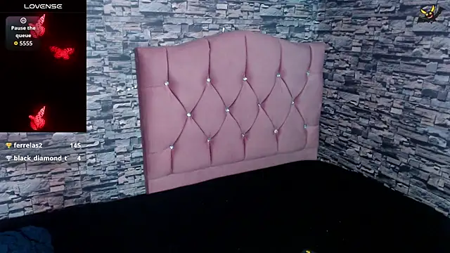 Snapshot of sofi_bronw chatting on 10-11-25, 02:04 sofi bronw online show from 10-11-25, 02:04