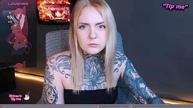 Snapshot of Viktoriaraccoon chatting on 12-10-24, 09:44 Viktoriaraccoon online show from 12-10-24, 09:44