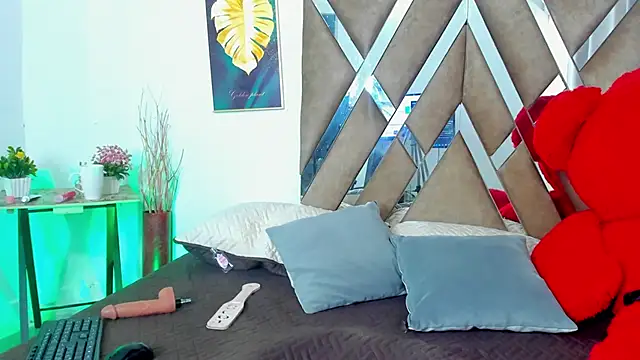 PETTTER SPENCER online show from 12-14-24, 03:47