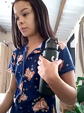 sofiaVelez01 online show from 02-18-25, 04:16