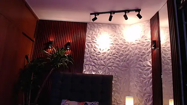 Snapshot of ashleylove_prg chatting on 12-30-24, 11:17 ashleylove prg online show from 12-30-24, 11:17