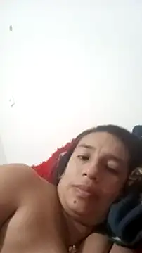 Snapshot of yaz_guzman chatting on 12-18-24, 04:31 yaz guzman online show from 12-18-24, 04:31