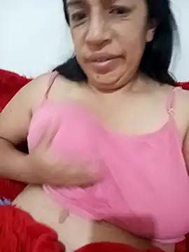 Snapshot of yaz_guzman chatting on 12-23-24, 11:25 yaz guzman online show from 12-23-24, 11:25
