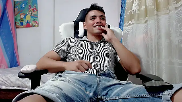 danilo302209 online show from 02-25-25, 05:04