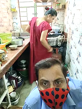 Snapshot of Cute-manisha chatting on 02-18-25, 06:48 Cute-manisha online show from 02-18-25, 06:48